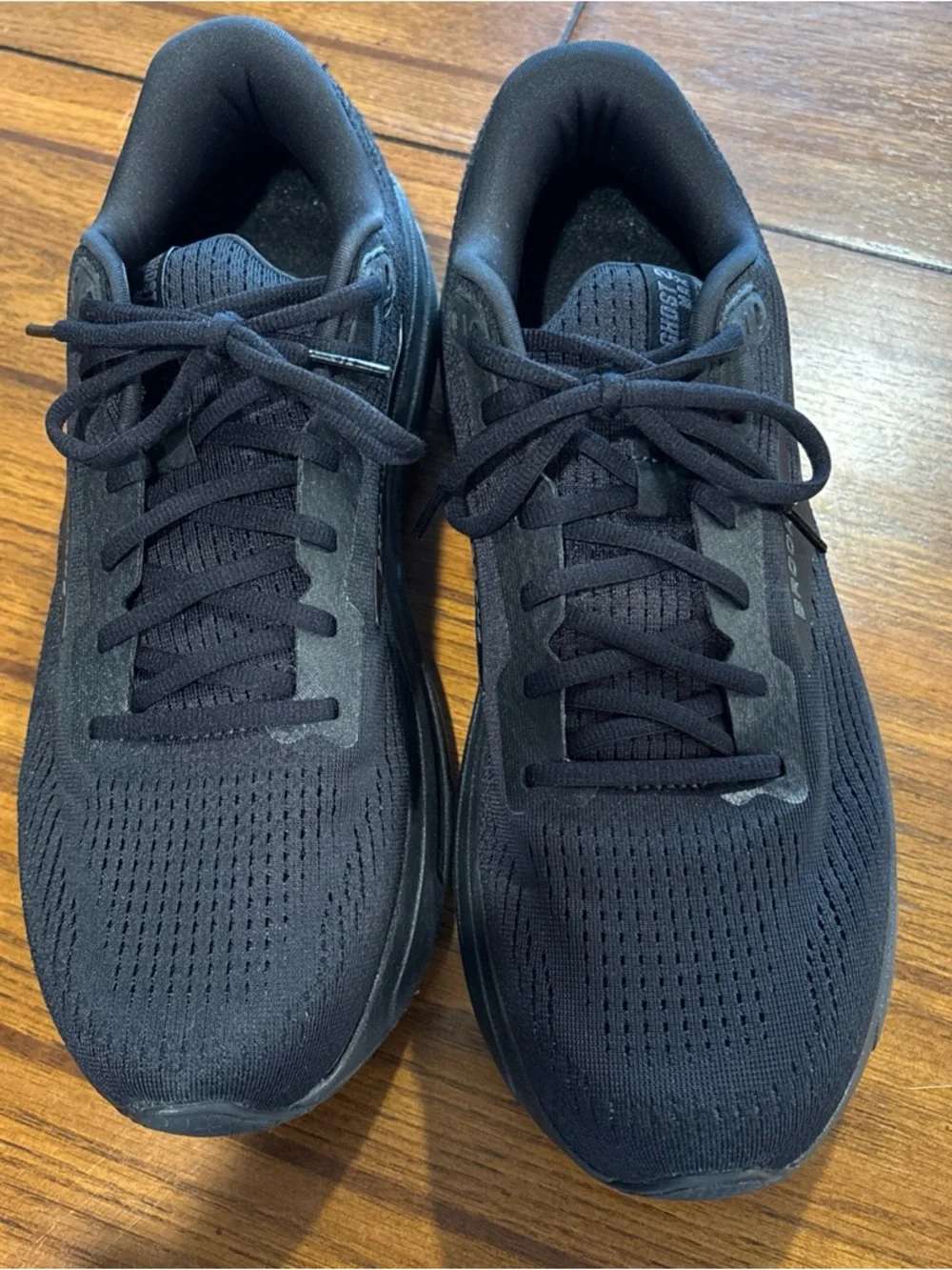 Brooks Ghost Max 2 Athletic Shoes - Picture 1 of 16